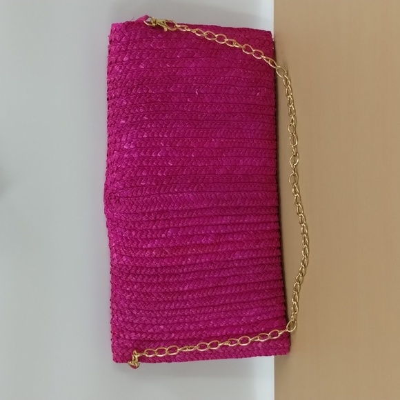 Sun n Sand straw woven clutch purse pink detachable chain strap 14" - Picture 5 of 9